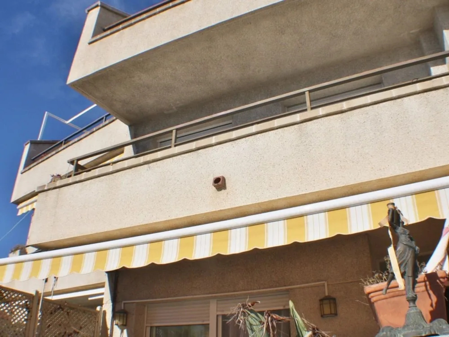 Lovely Holiday Home in Sant Pol de Mar near Sea & Beach