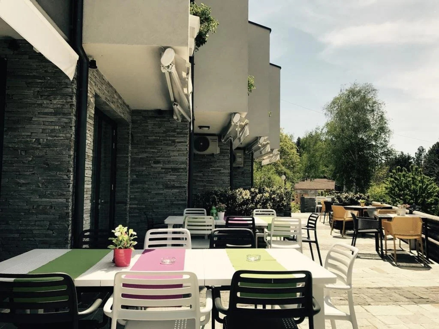 Family Hotel Friends Villa