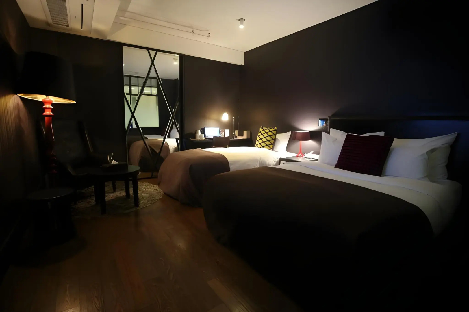Lee Design Hotel
