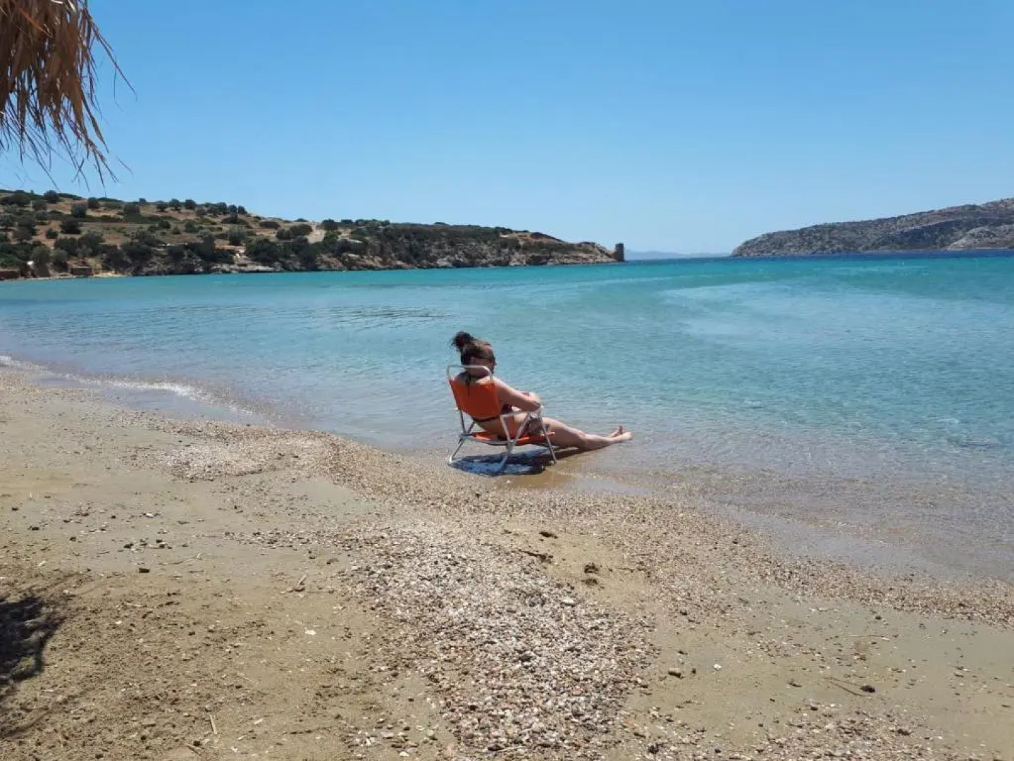Family getaway, spacious and luxurious, sea view, terrace, next to Voula beach, 20min from center