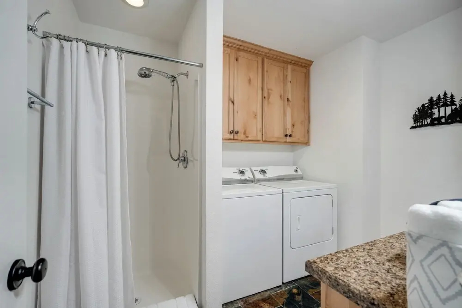 Walk to Dtwn: Charming Family Cabin in Twain Harte