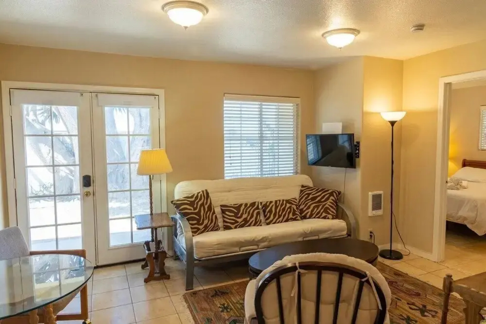 Charming 2-bedroom in East Palo Alto