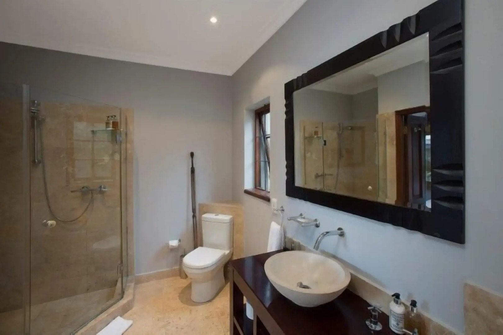 Kanonkop Guest House