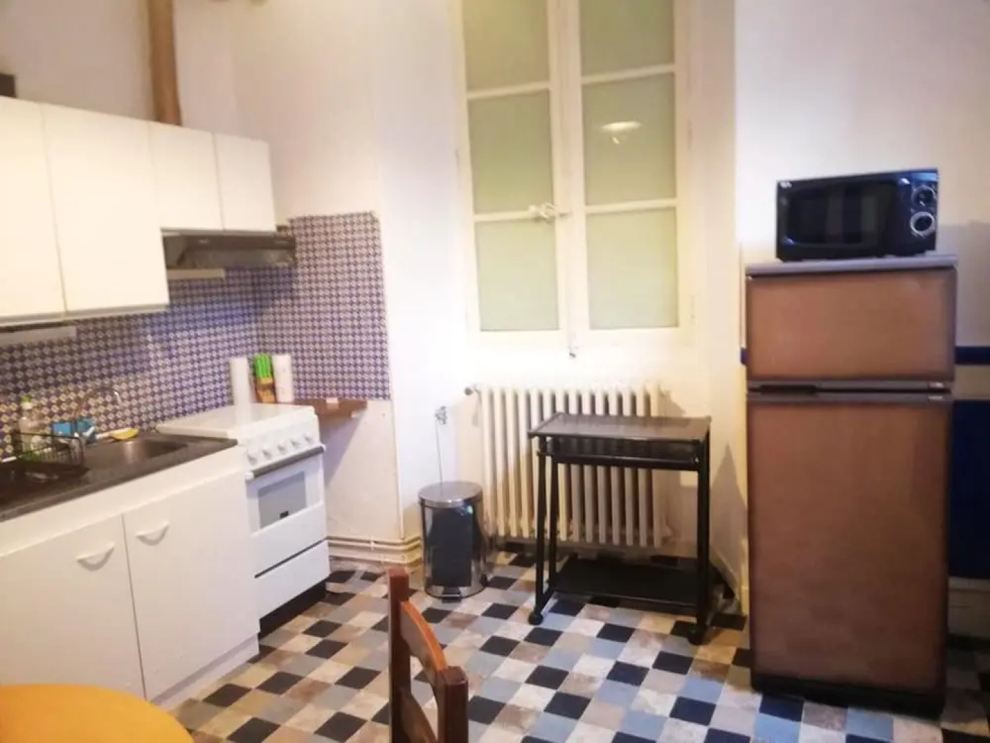Apartment With one Bedroom in Sens, With Enclosed Garden and Wifi