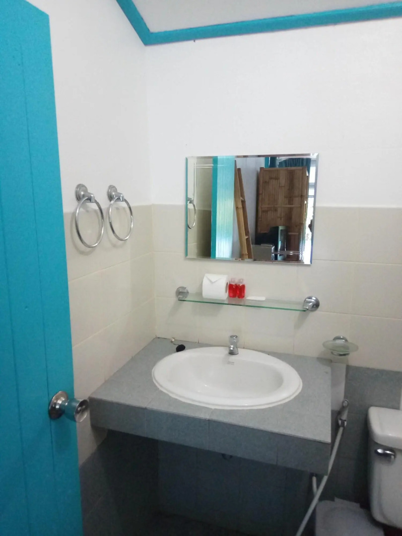 Blu' Beach Bungalows