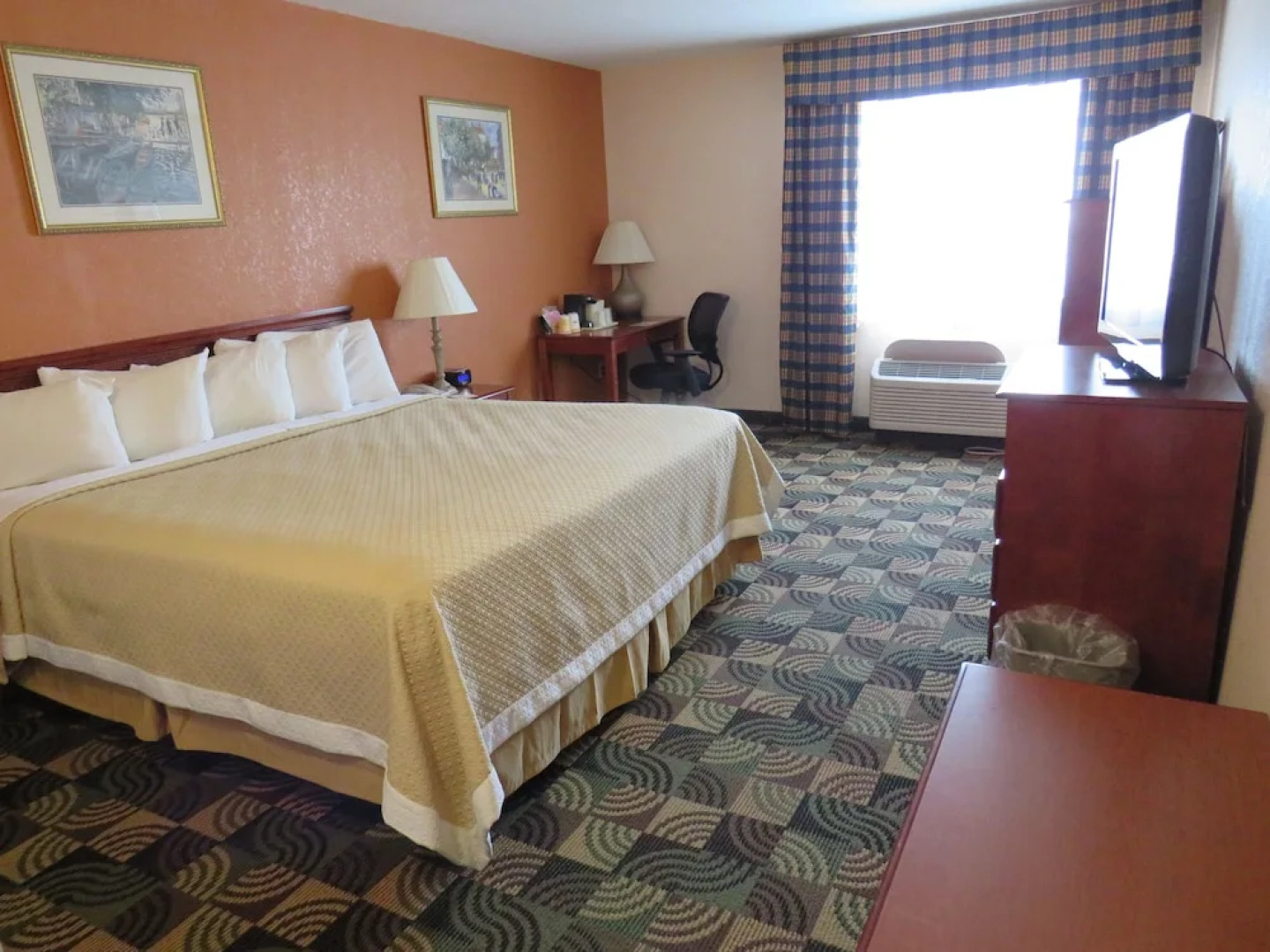 Days Inn Hillsdale