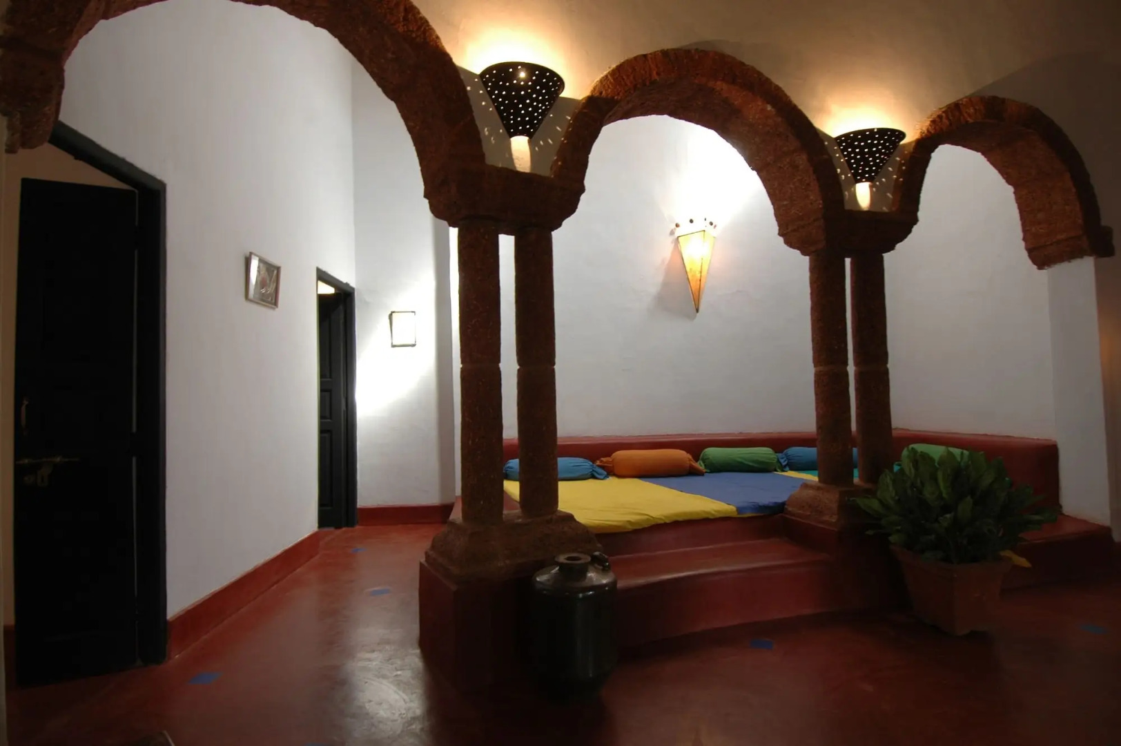 Hotel Laguna Anjuna, Goa