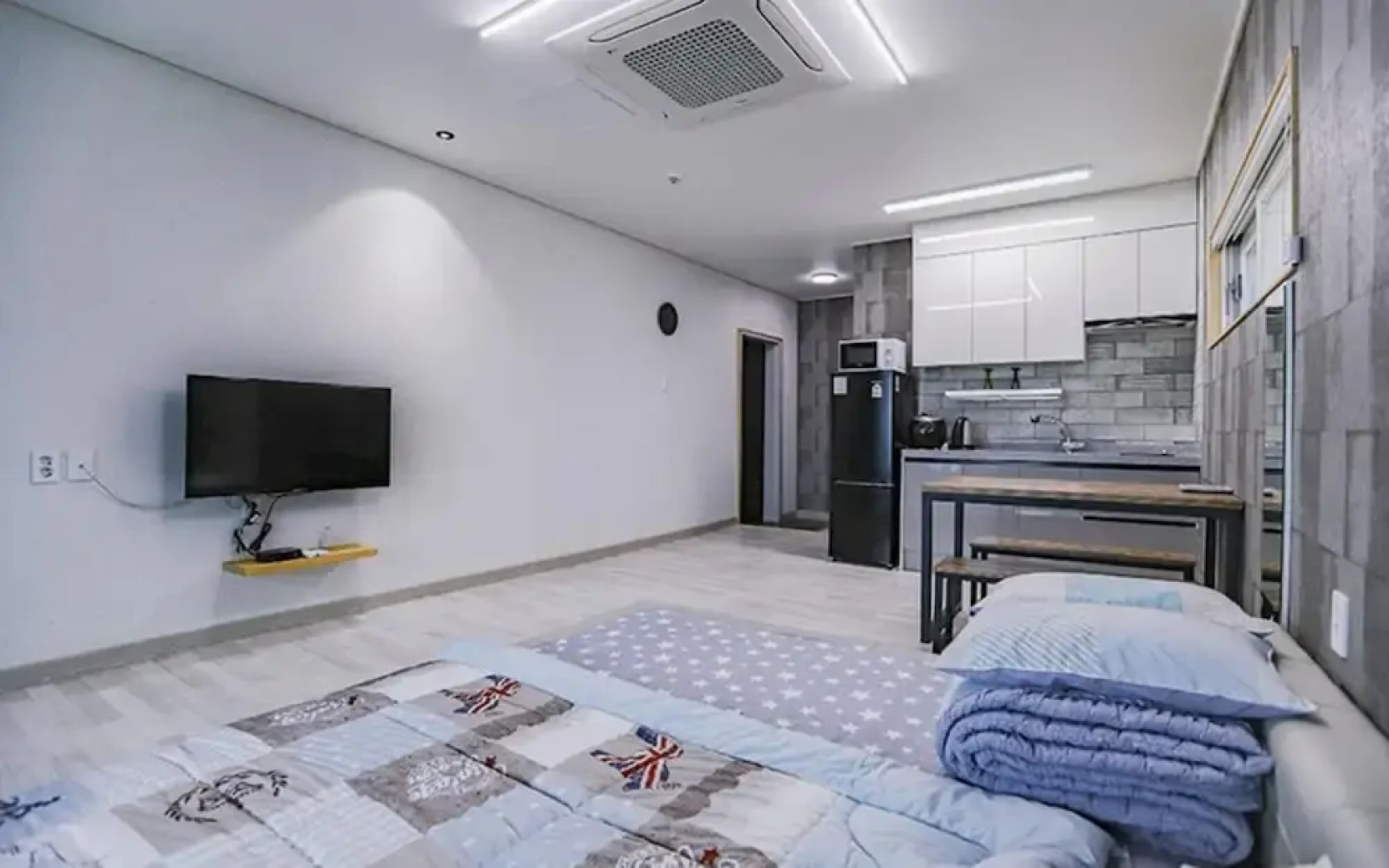 Pohang Sea and Bamboo Pension