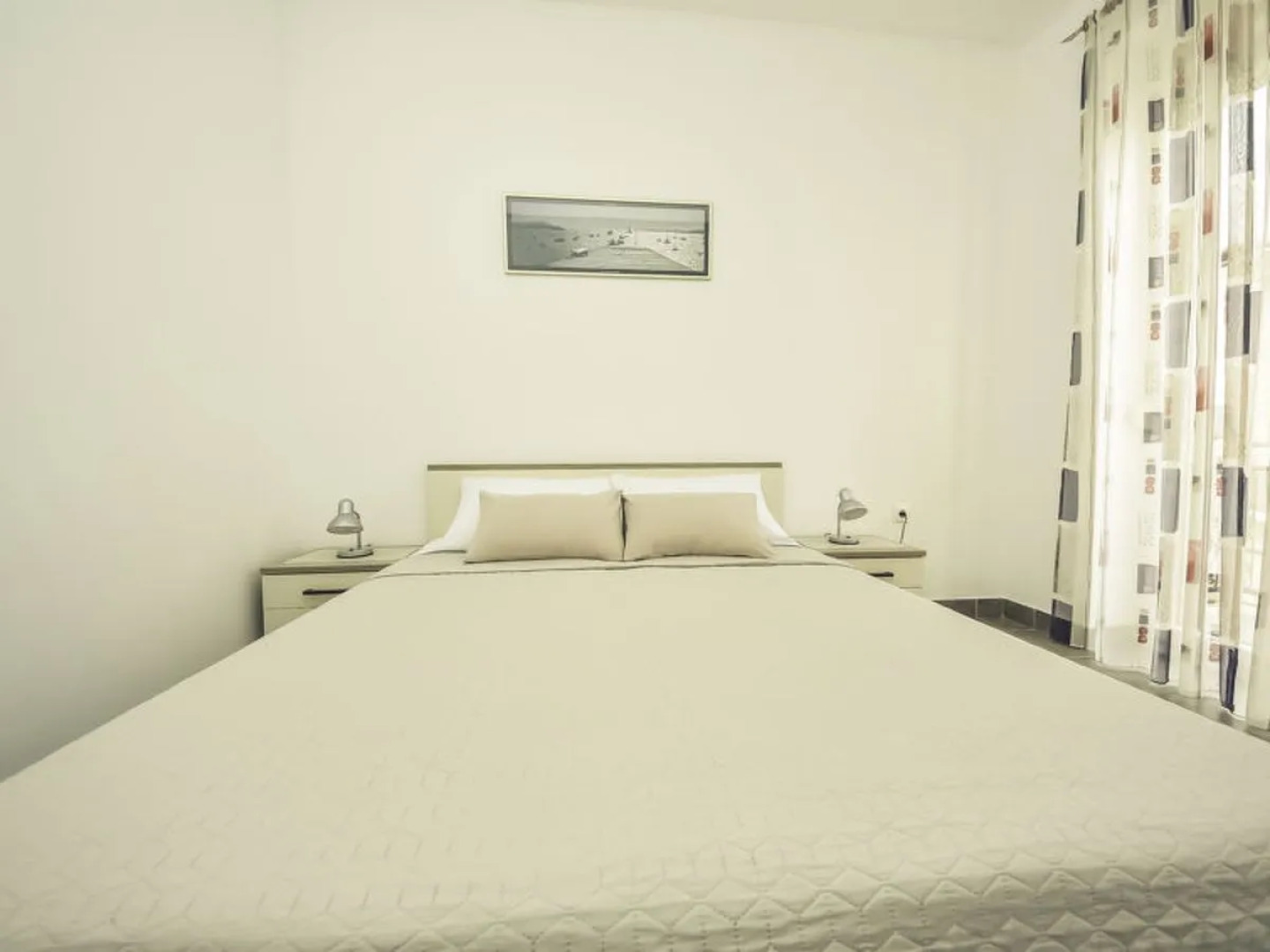 Apartment Snježana Karlobag 28539