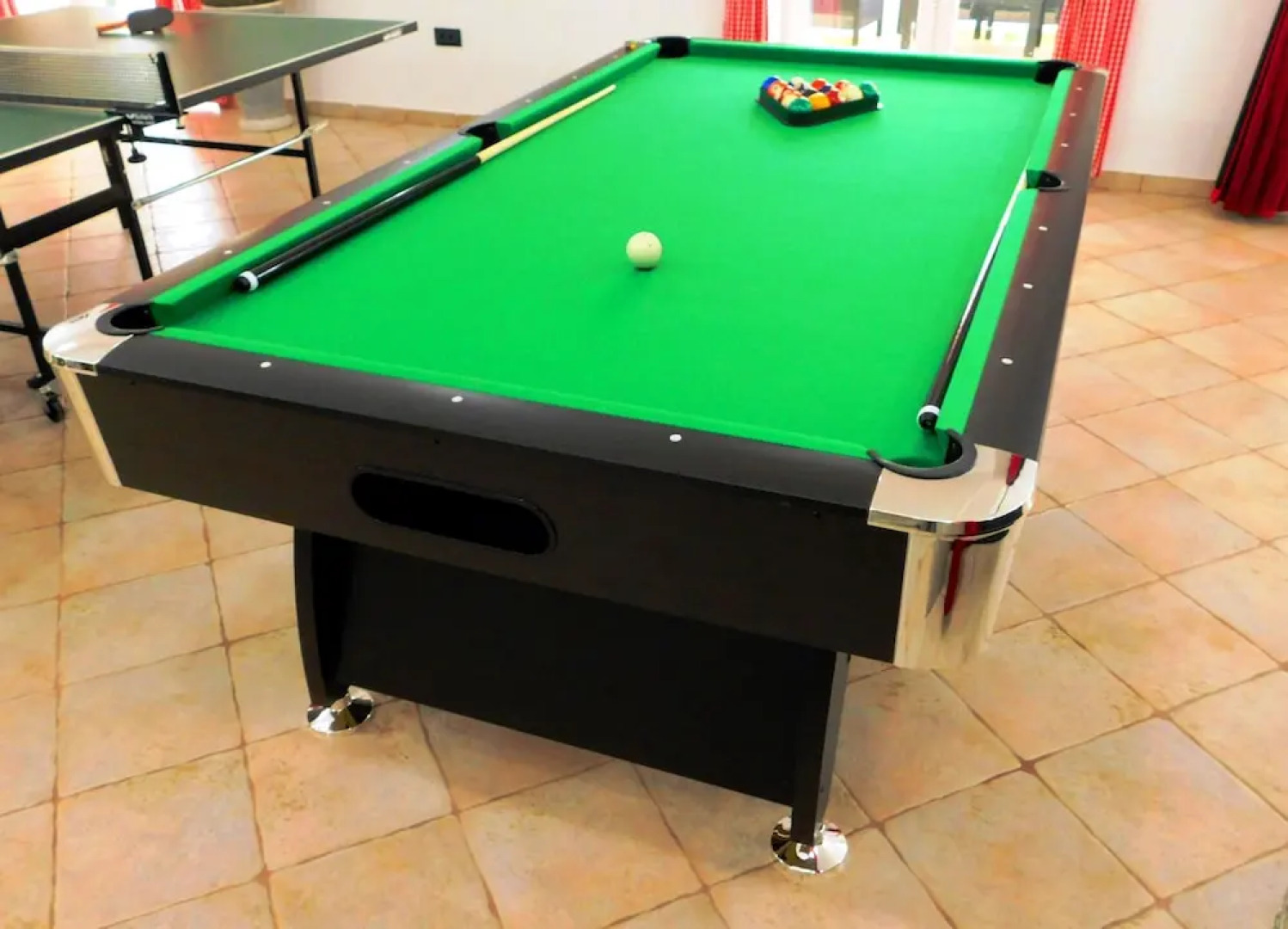 Holiday Home Flying Stars