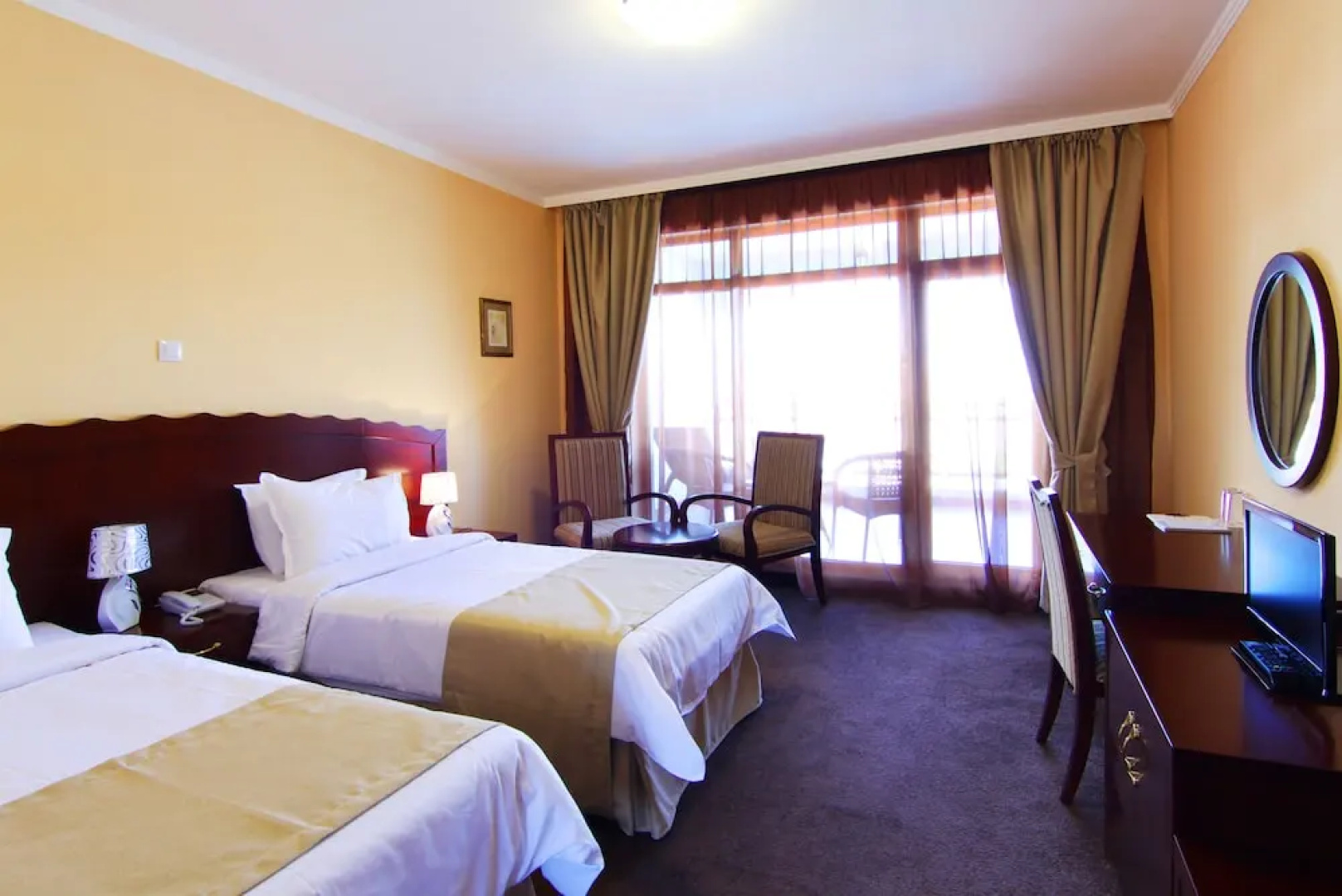 The Vineyards Resort