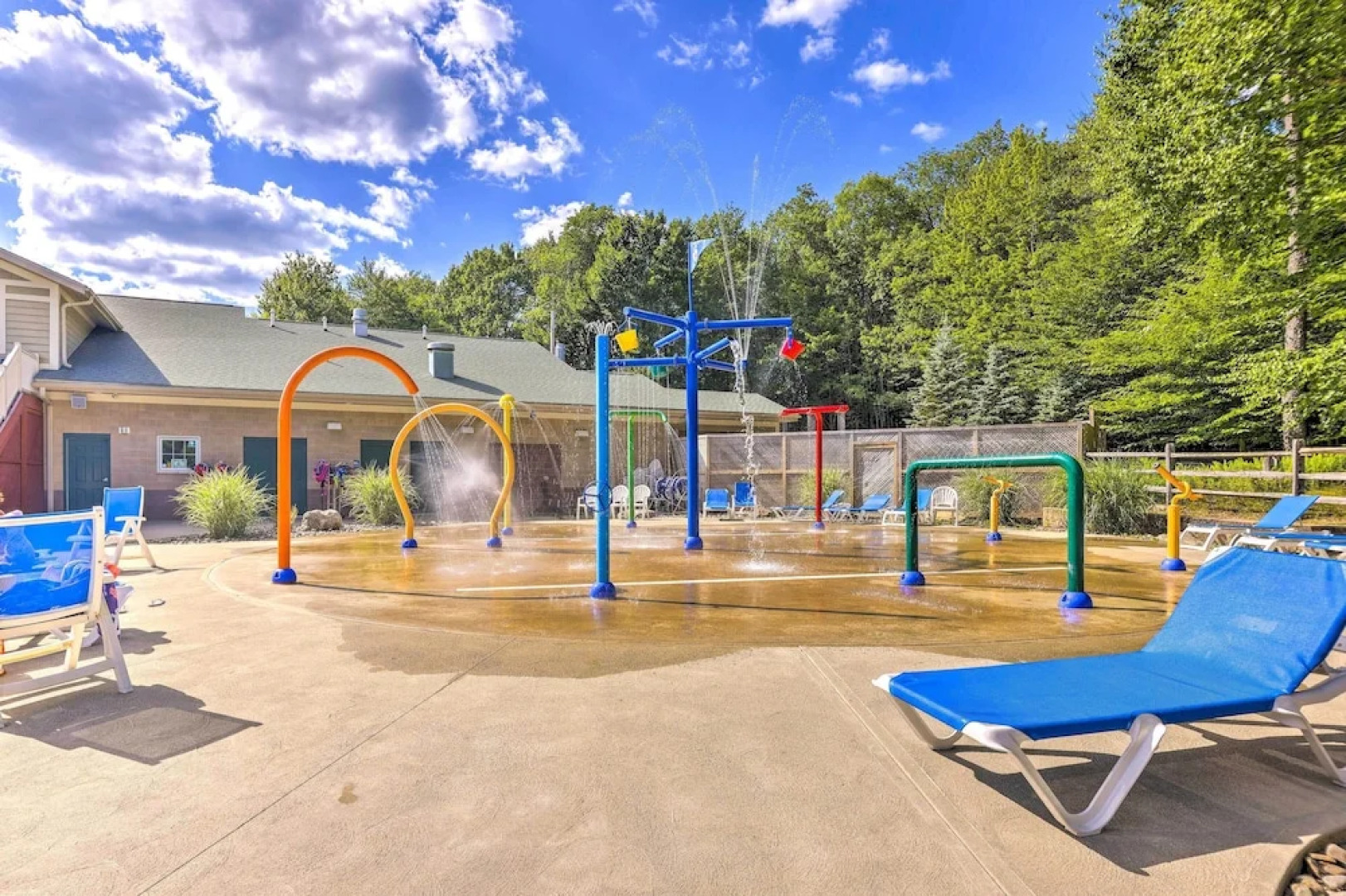 Pet-friendly Home w/ Deck at Big Bass Lake!