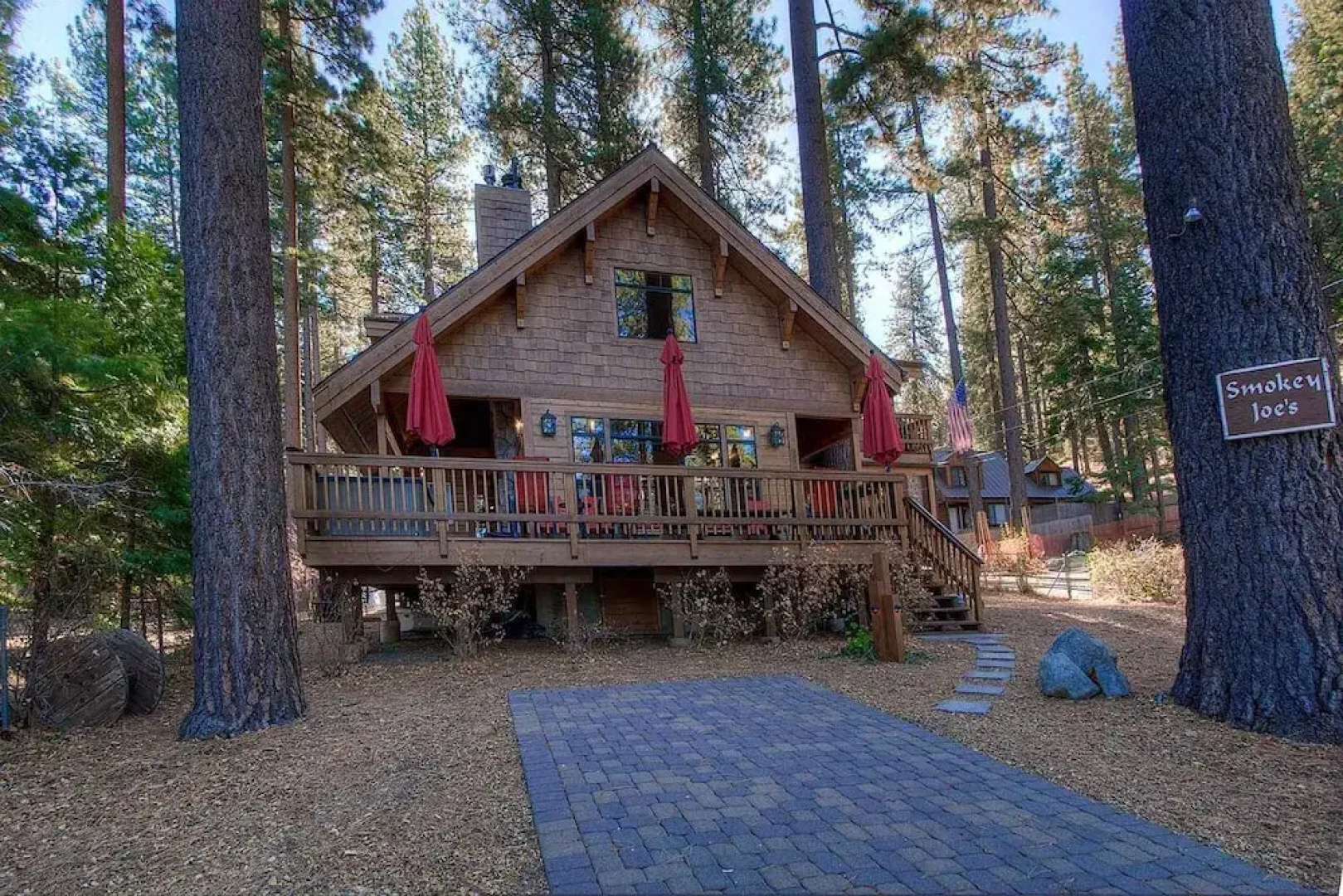 Smokey Joes - 5 Br Cabin