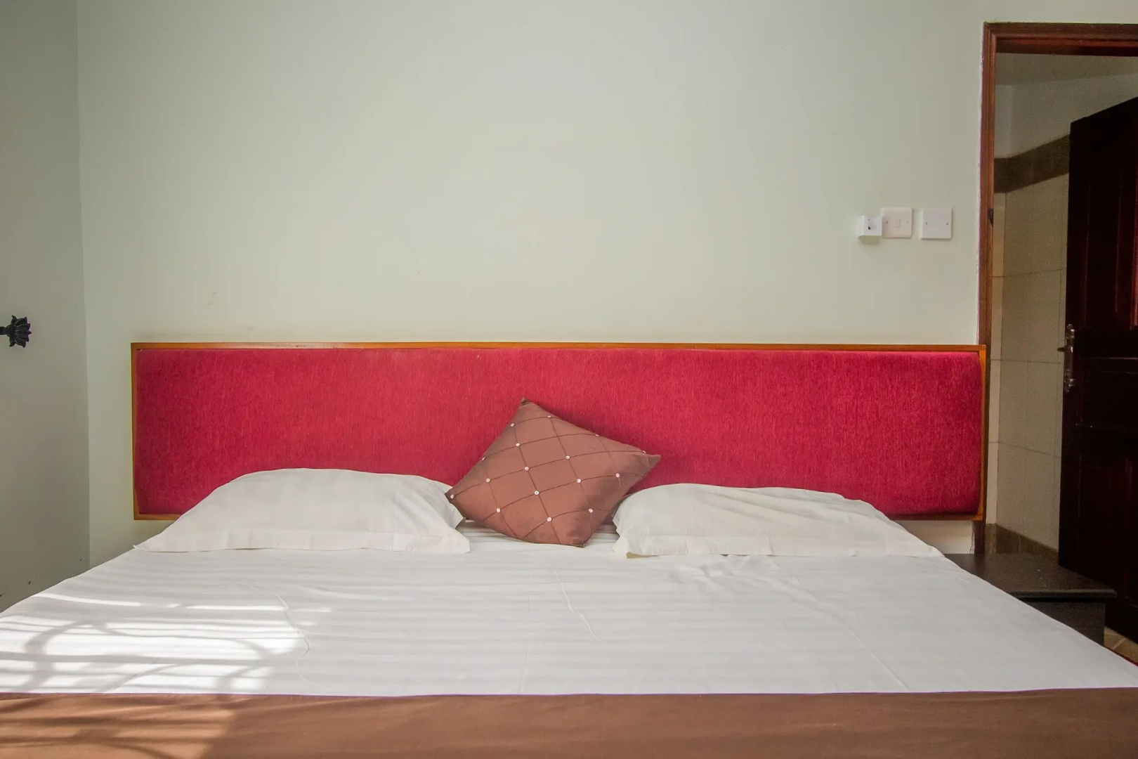 Askay Hotel Suites