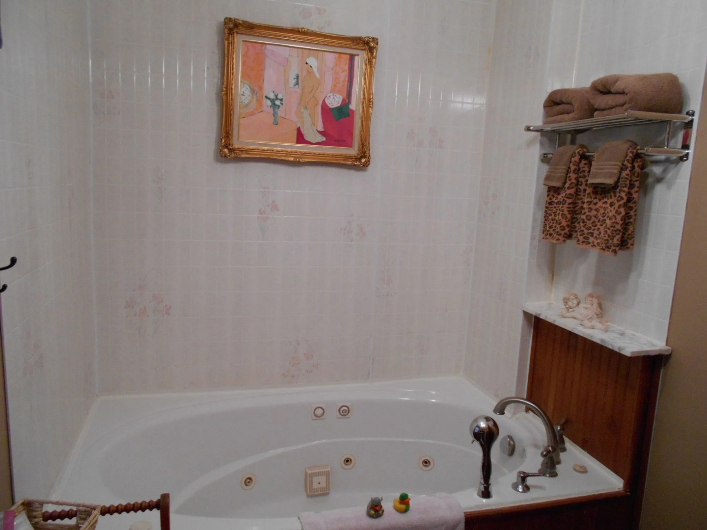 Heart of the HIlls Inn