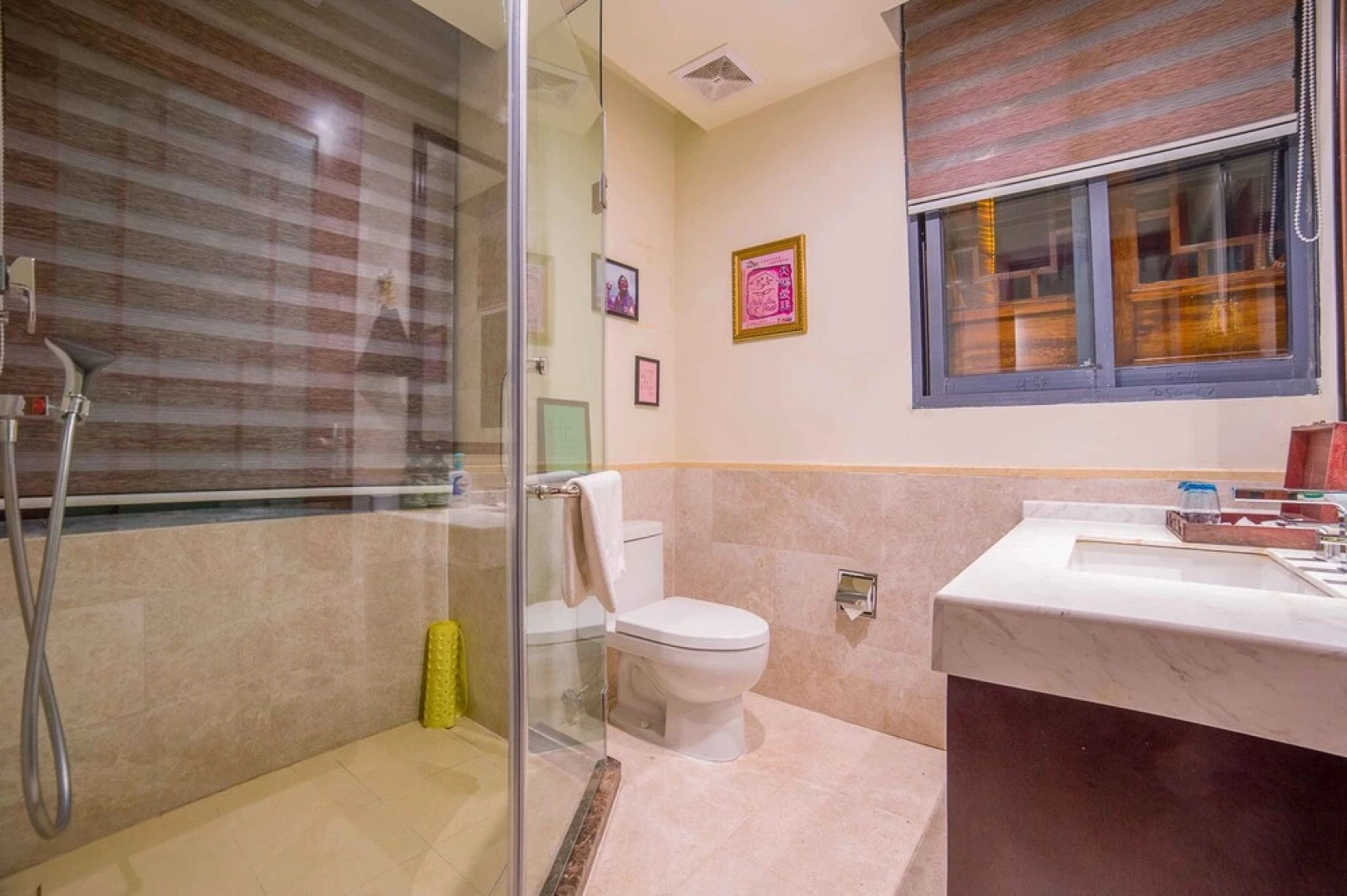 Lijiang Yongli Five Yard