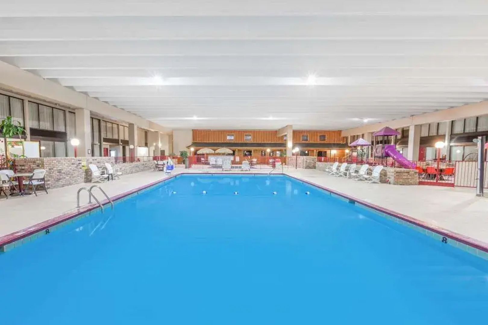 Ramada Grayling Hotel And Conference Center