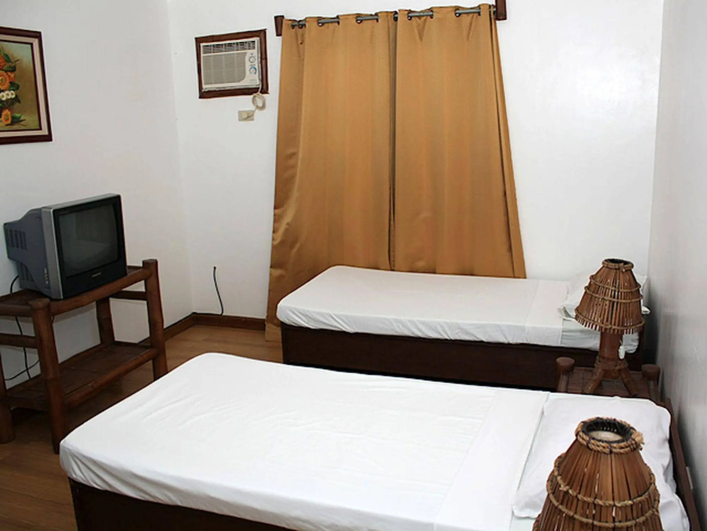 Islandia Alaminos Hotel