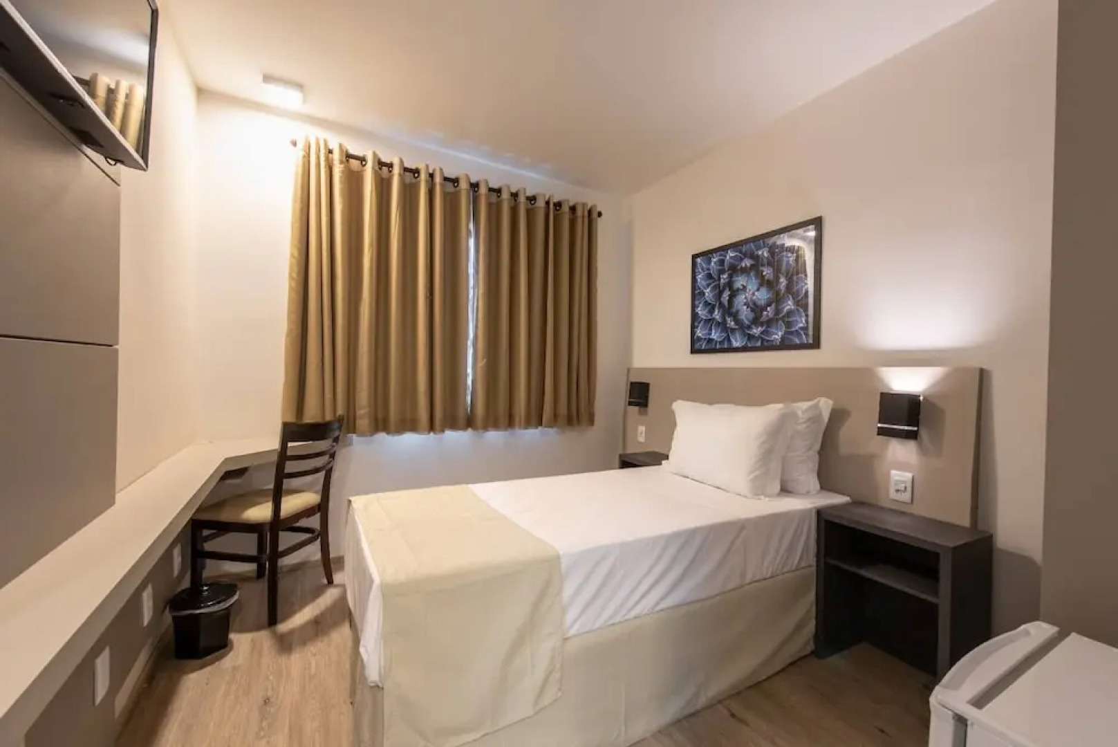 Via Garden Varginha Hotel