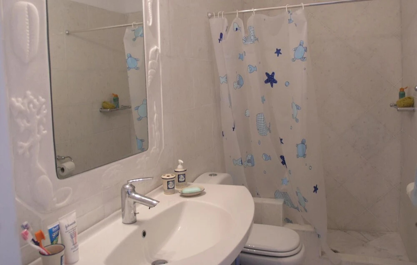 Amazing Home in Ampela, Paros With 3 Bedrooms and Wifi