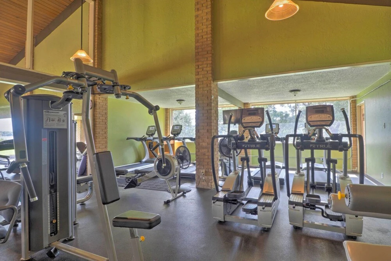 Waterfront Lake Travis Home w/ Pool Access!