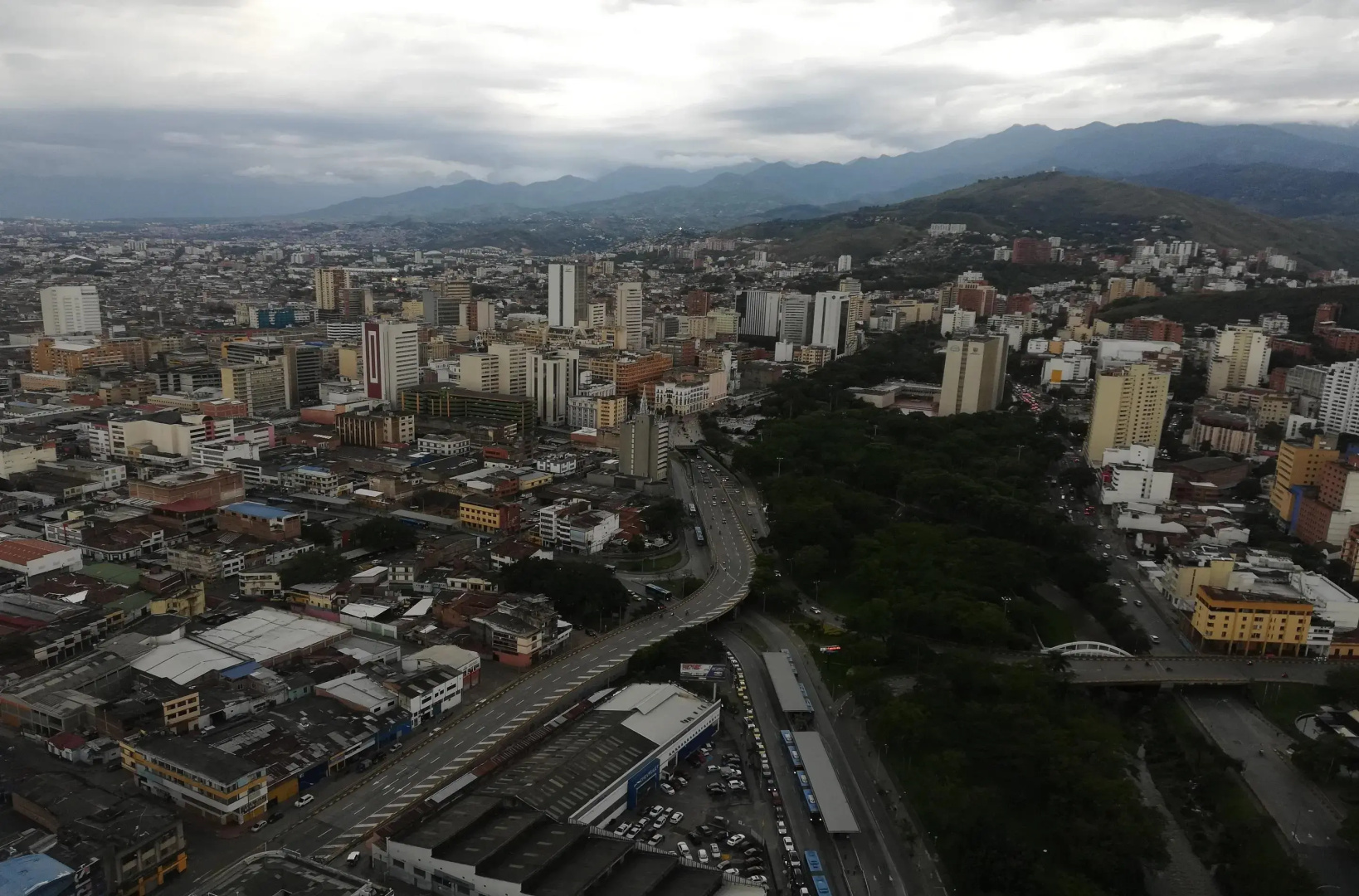 Torre De Cali Plaza Hotel
