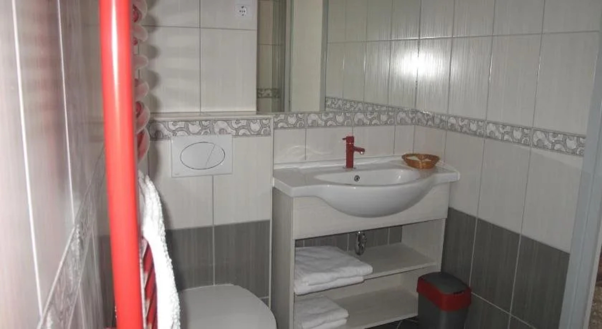 Riviéra Rooms Vendégszobák