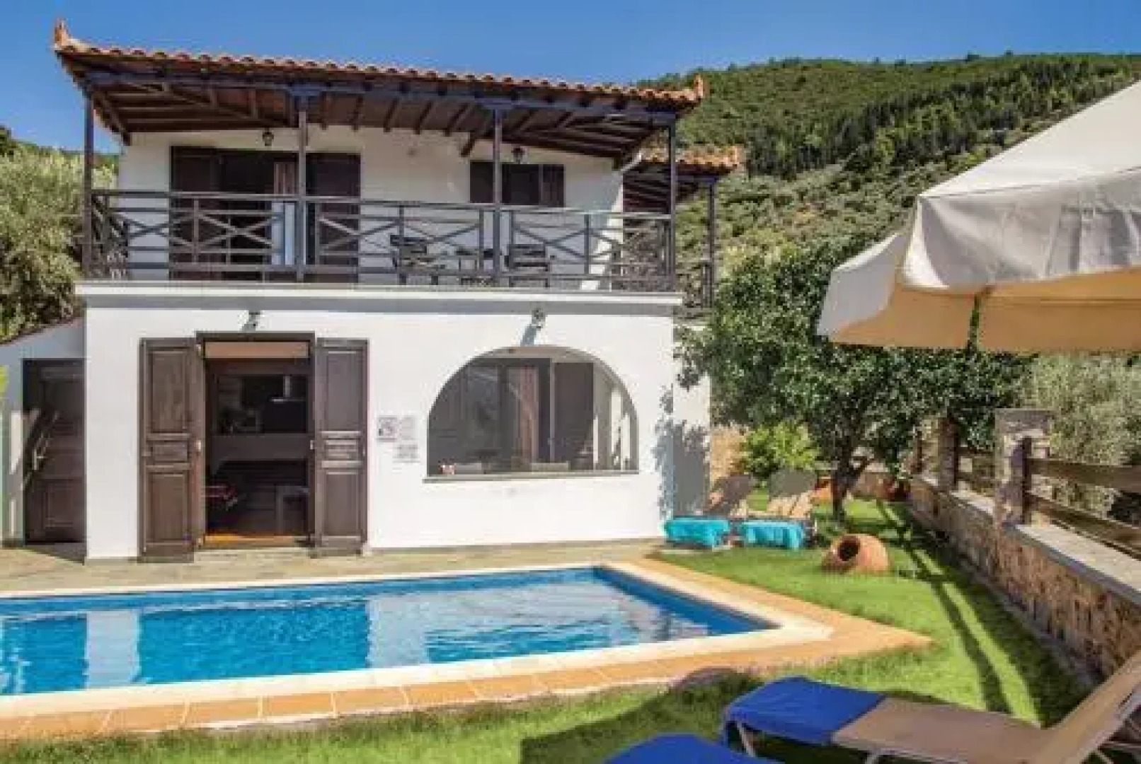 Alexandra Metoxi Skopelos