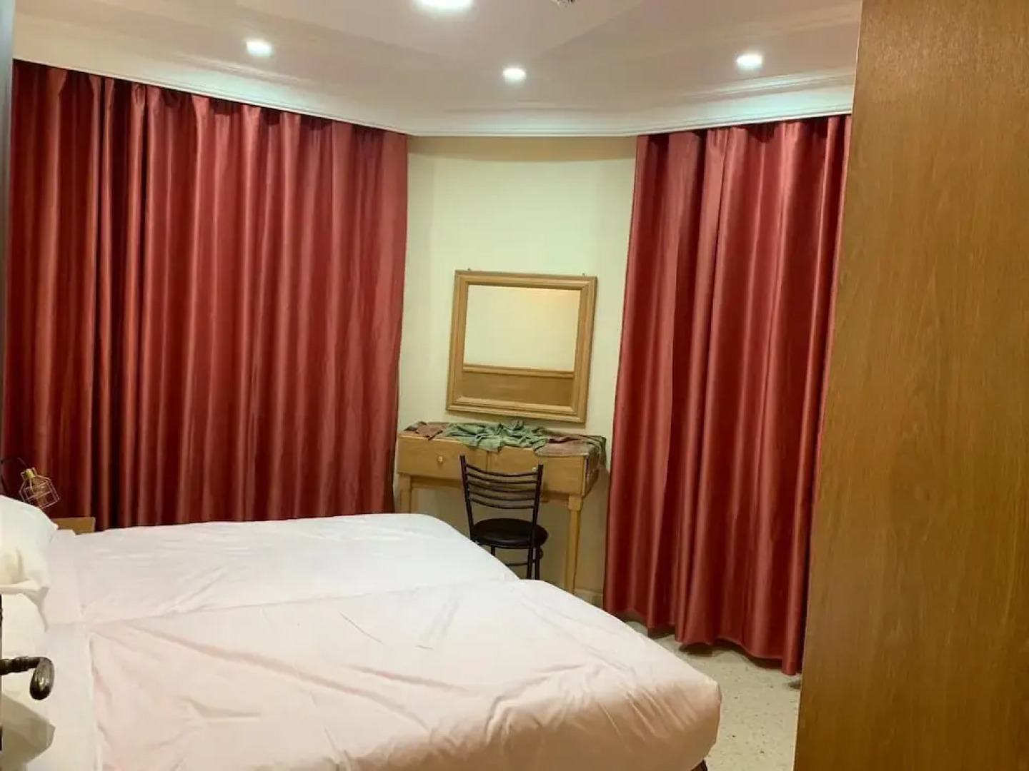 Mesha Stele Hotel Apartments