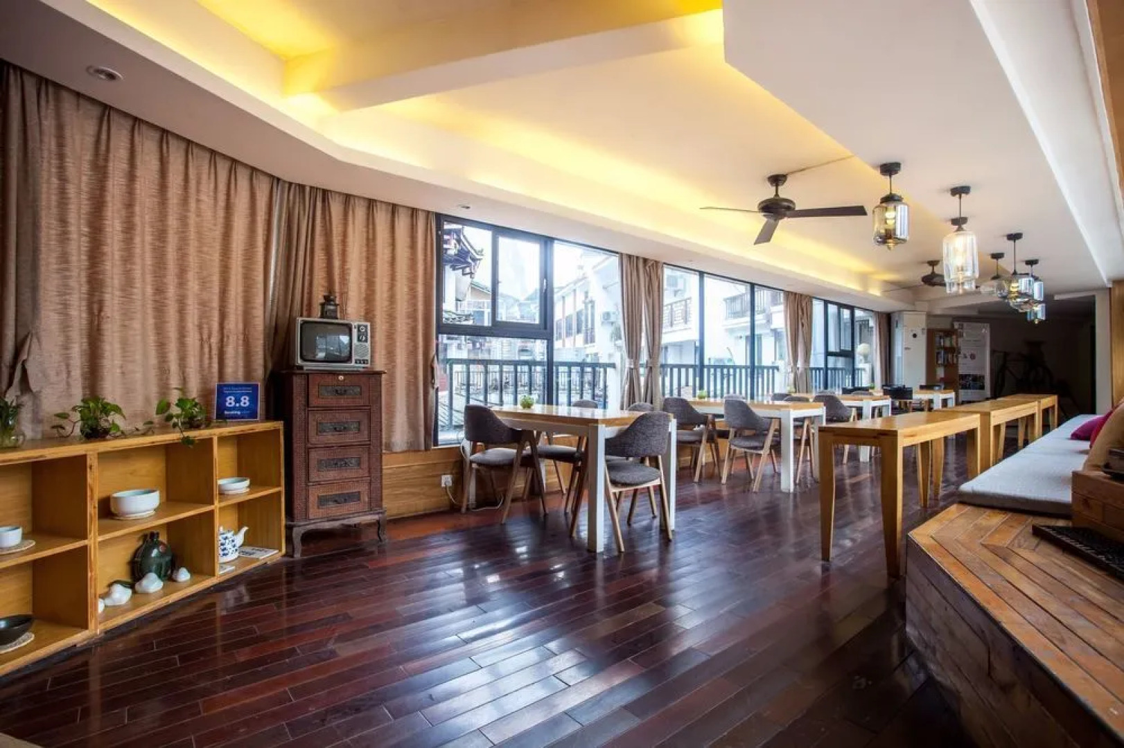 Yangshuo Travelling With Hostel