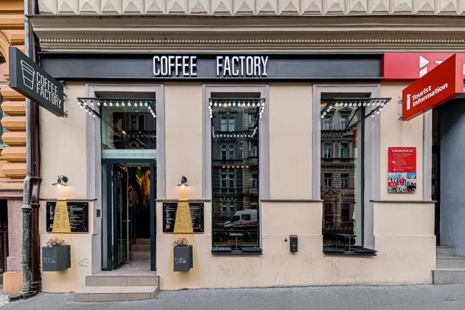 Royal Court Apartments