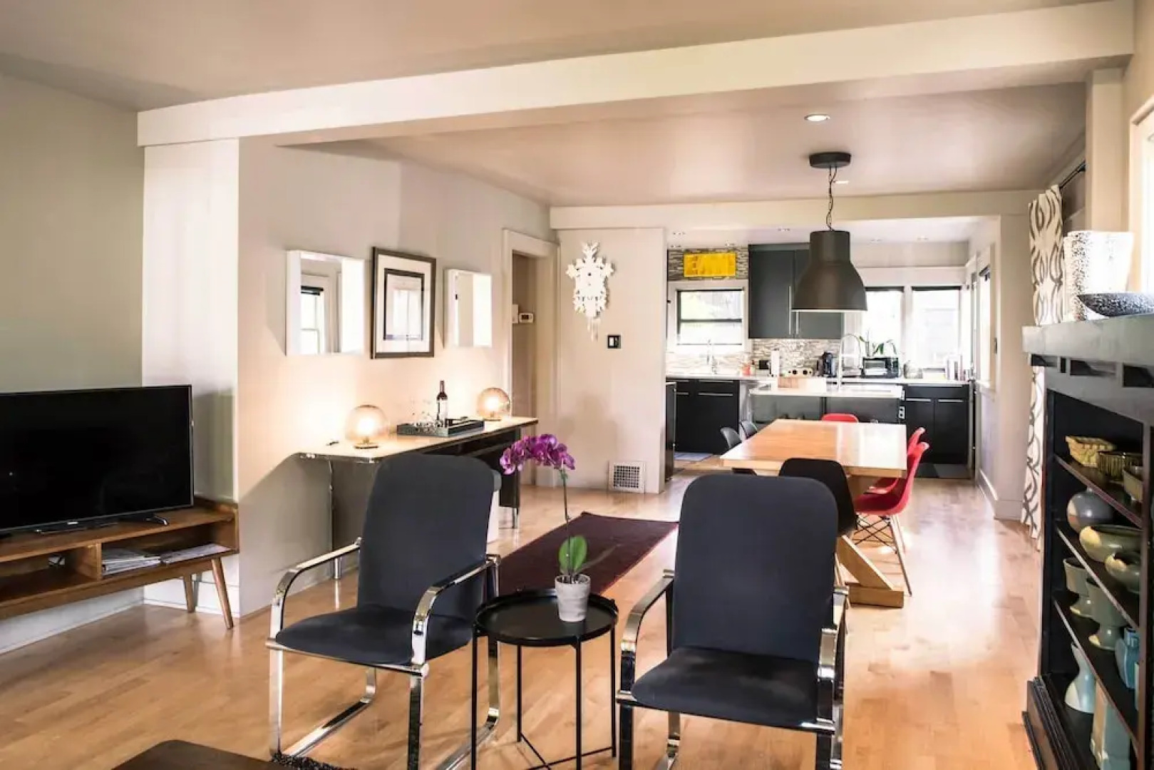 Updated Tacoma Home w/ Patio: 3 Mi to Downtown