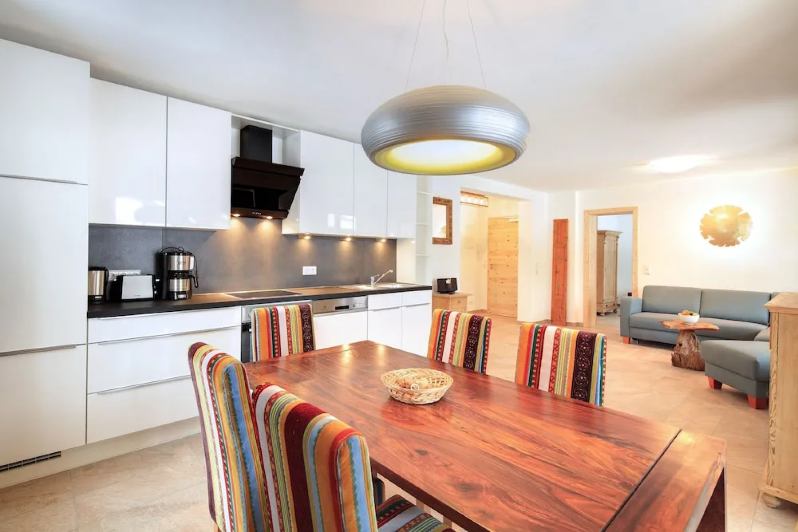 Luna Blanca Boutique Apartments
