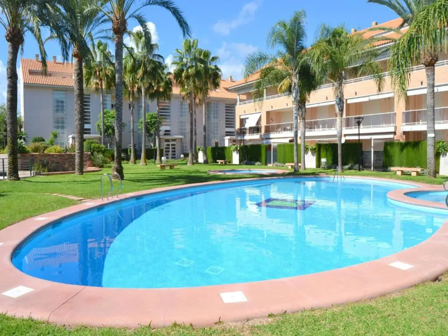 Apartamento Golden Gardens