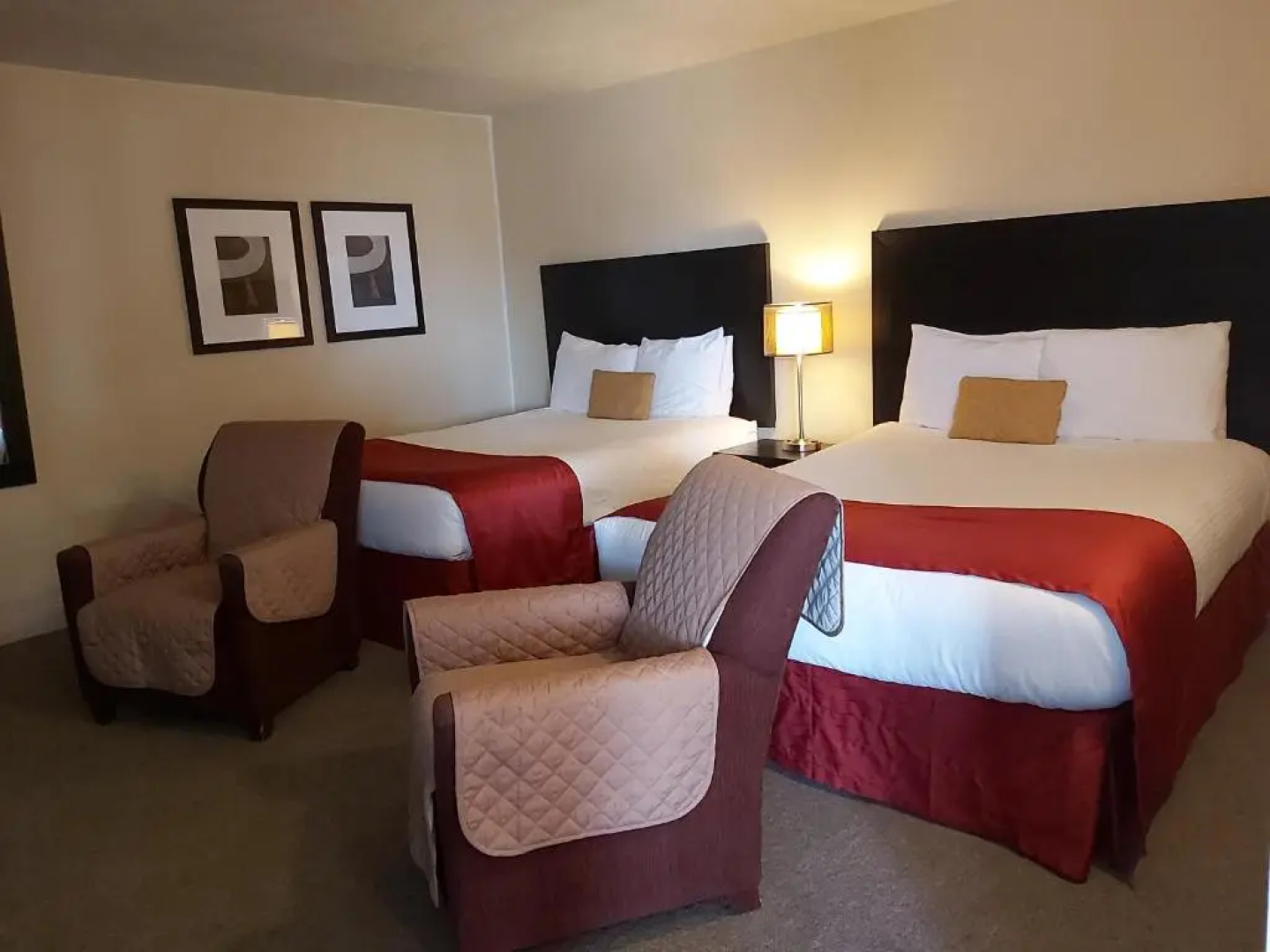 Seelys Motel