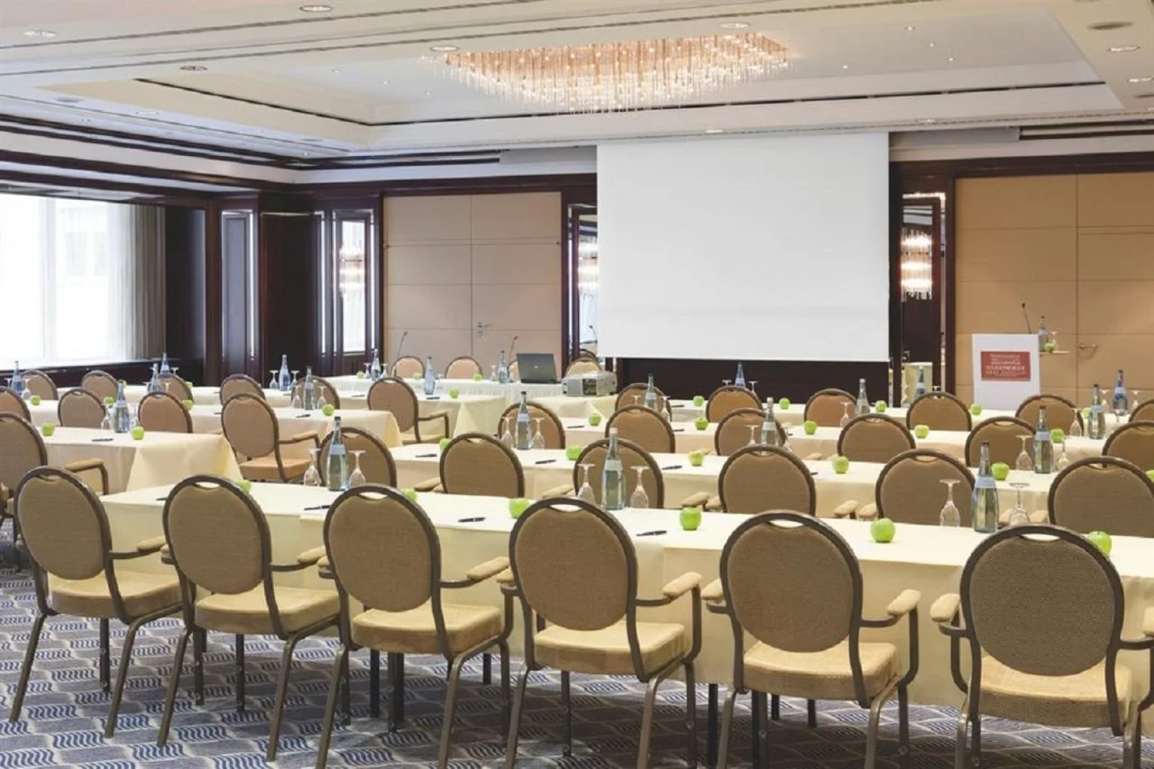 Steigenberger Graf Zeppelin