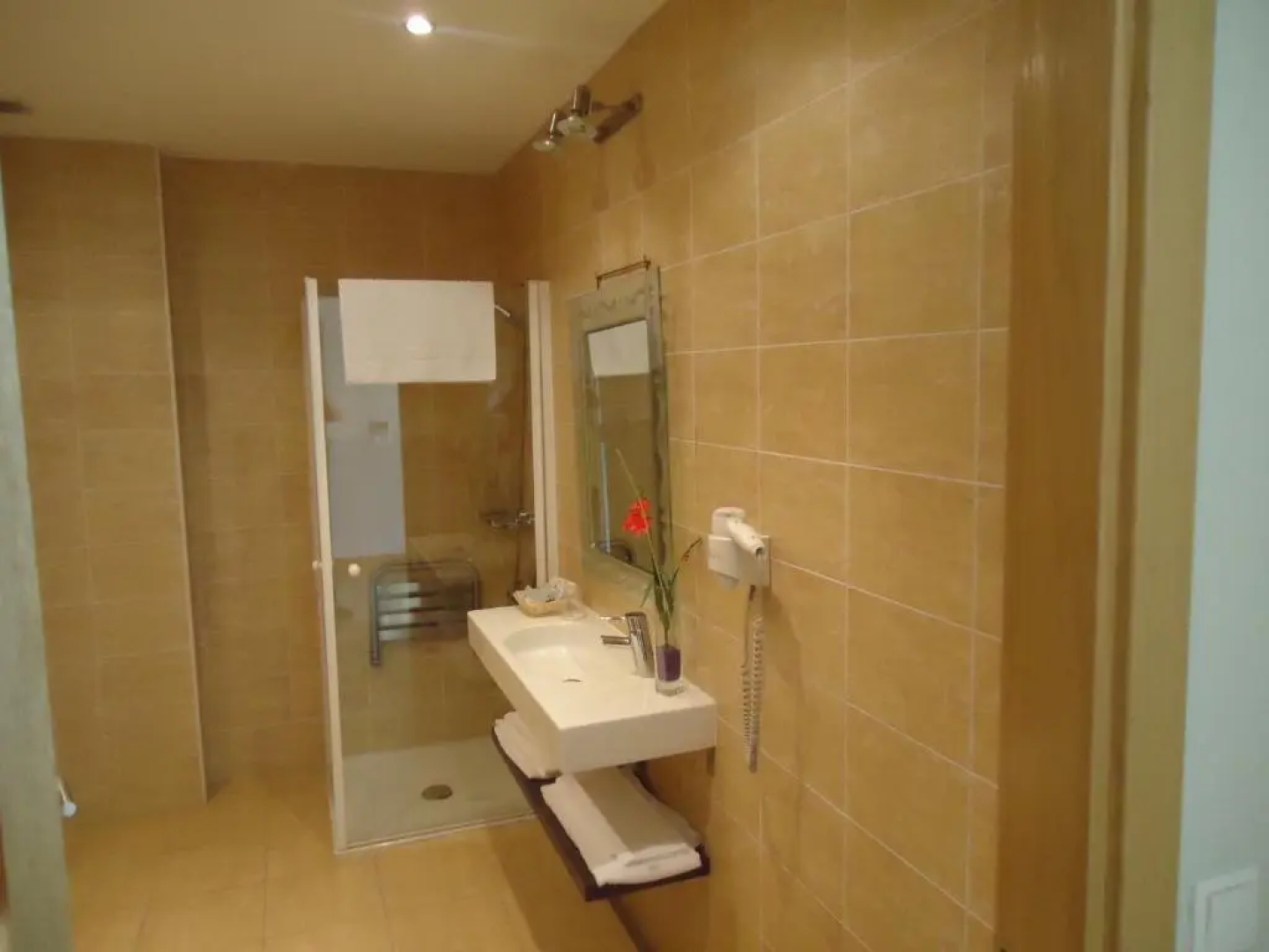 Hotel Jatetxea Santa Ana