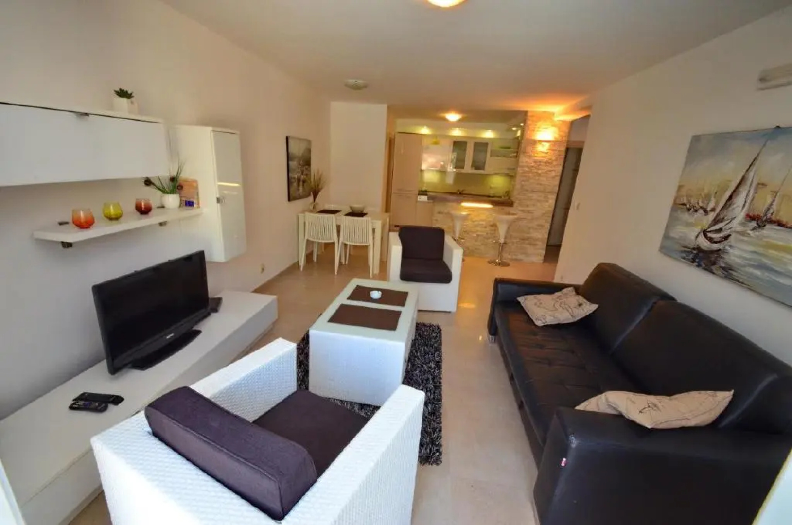 Muo Apartments