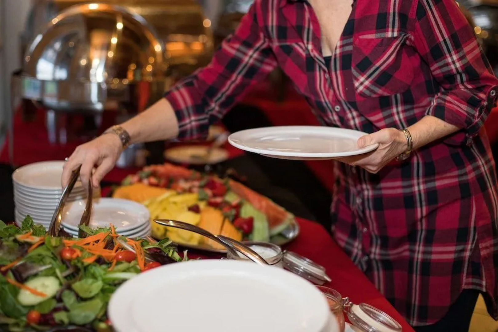 Rowena's Inn On The River