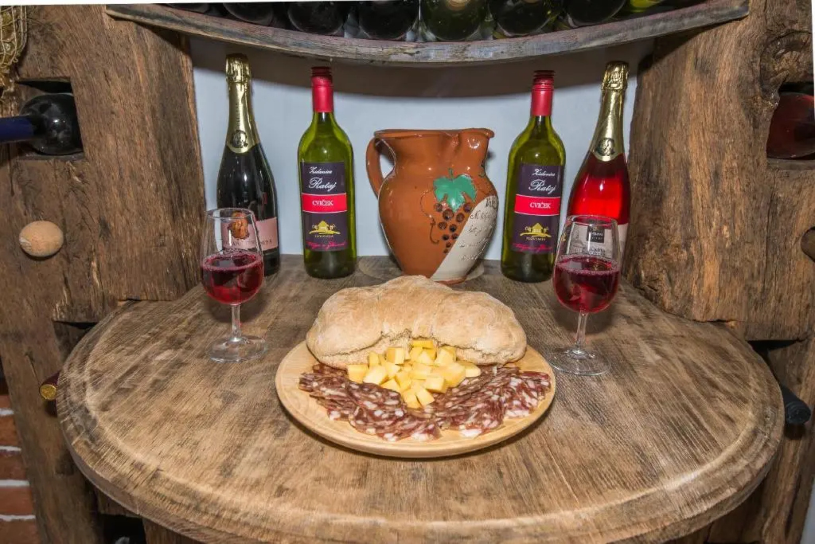 Vineyard Cottage Rataj