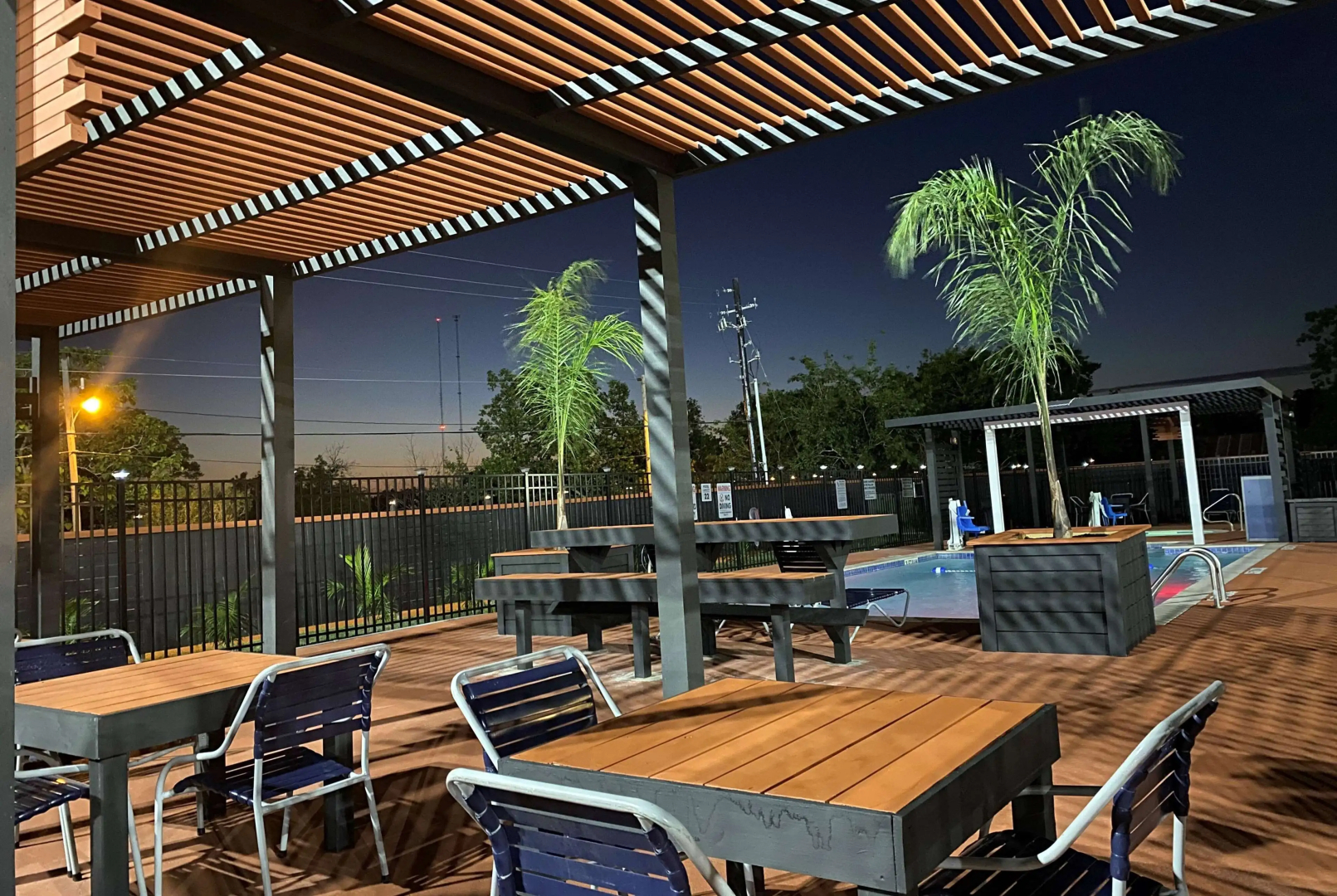 La Quinta Inn & Suites by Wyndham Victoria - South