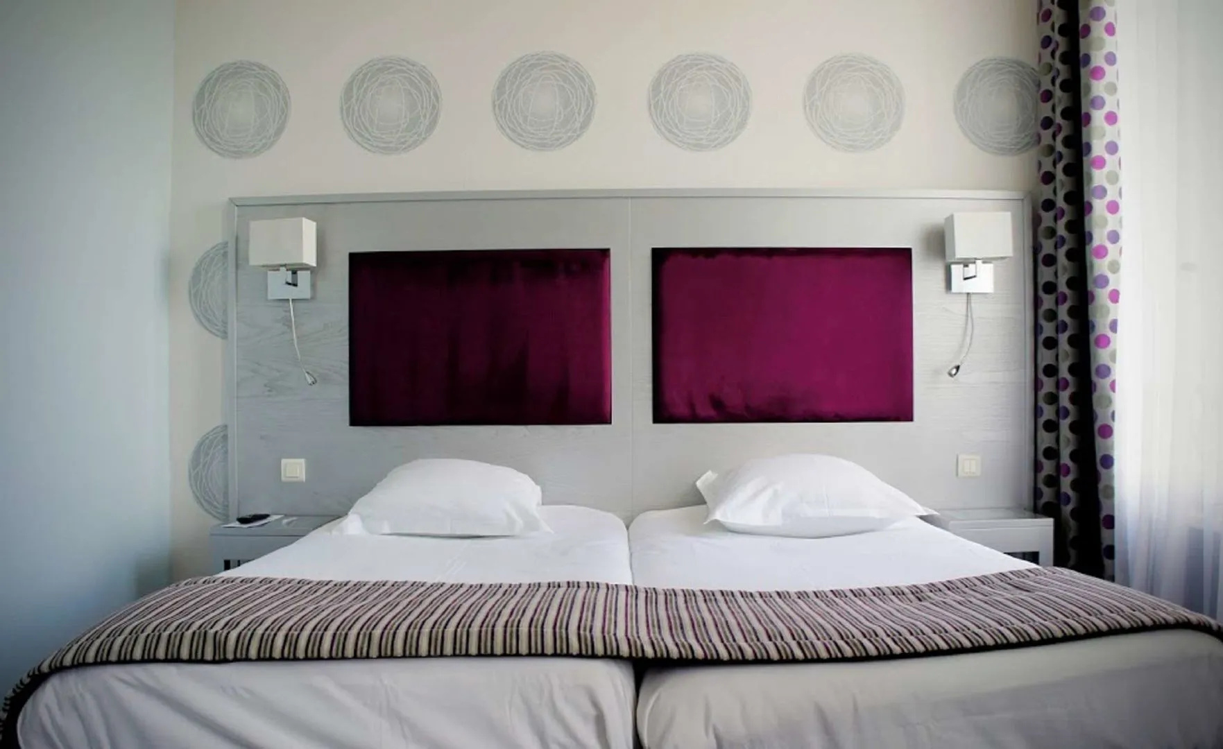 Golden Tulip Reims L'univers