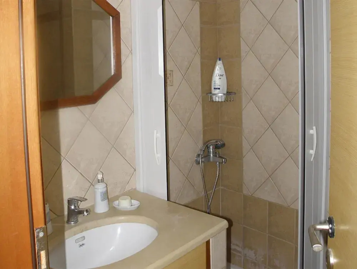 Stelios Melita Apartment in Tris Eklisies