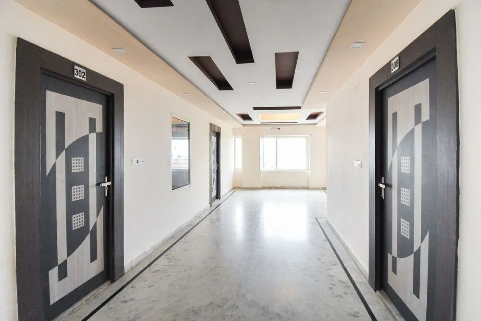 Oyo 48899 Hotel V Seven