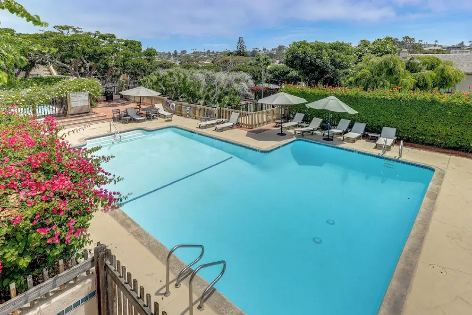 Resort Perks, Ocean Access: Solana Beach Townhome!