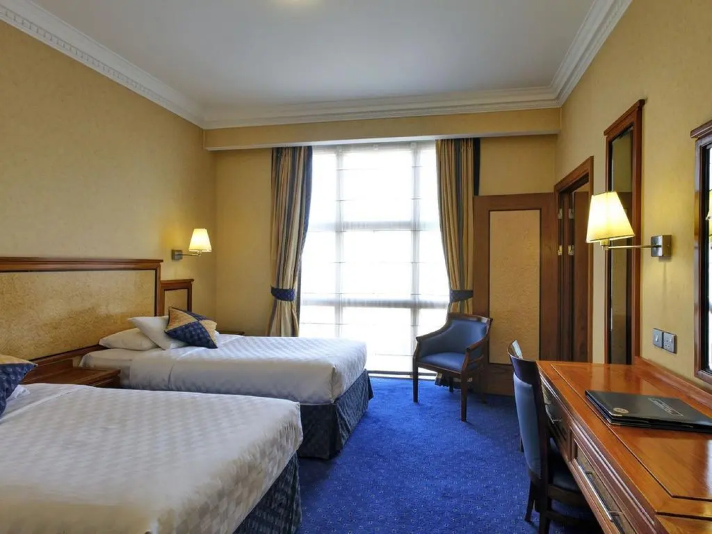 Grange Bracknell Hotel