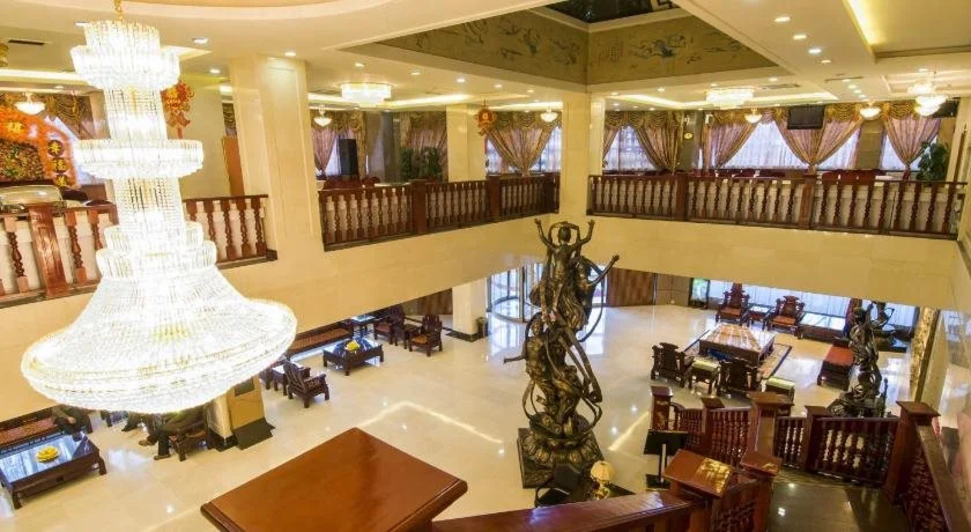 Dunhuang Legend Hotel - Dunhuang