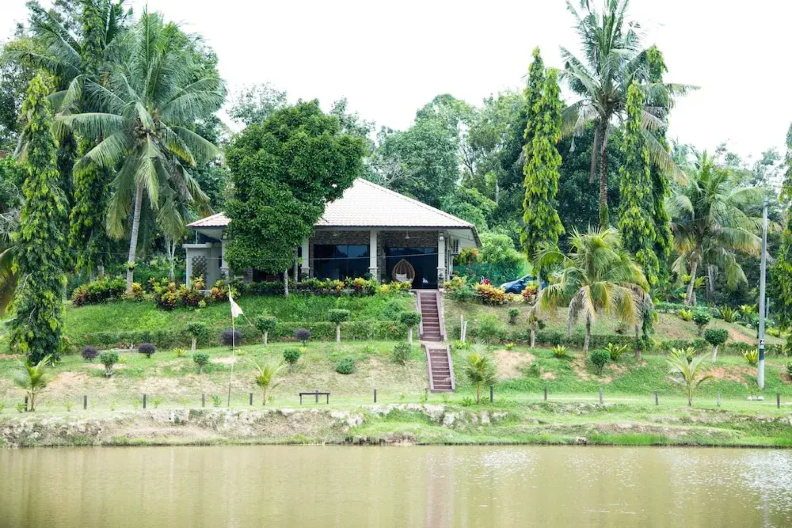 Kampung Bongsu Farmstay