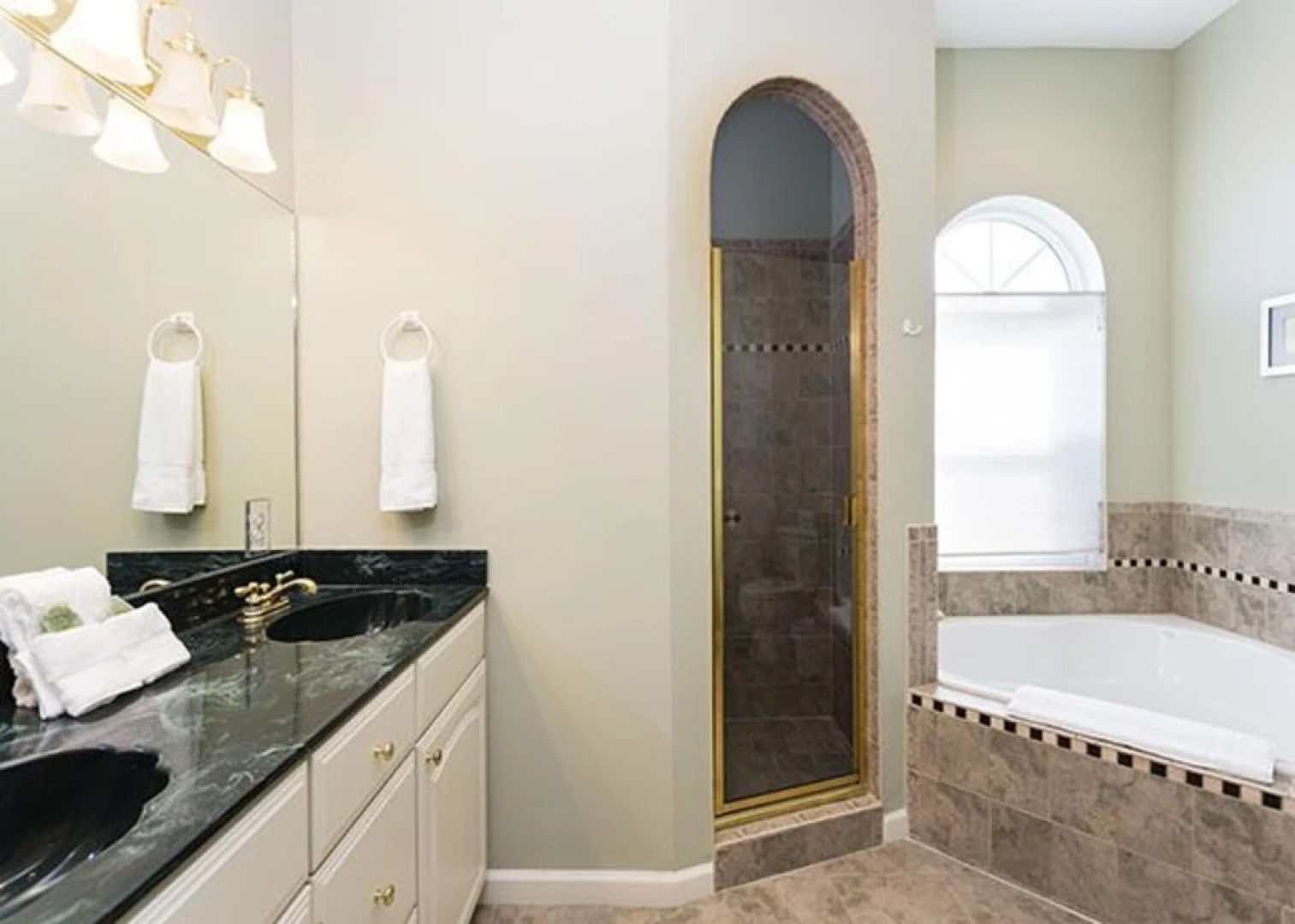 Wave Watch Beach House by Vacation Rental Pros