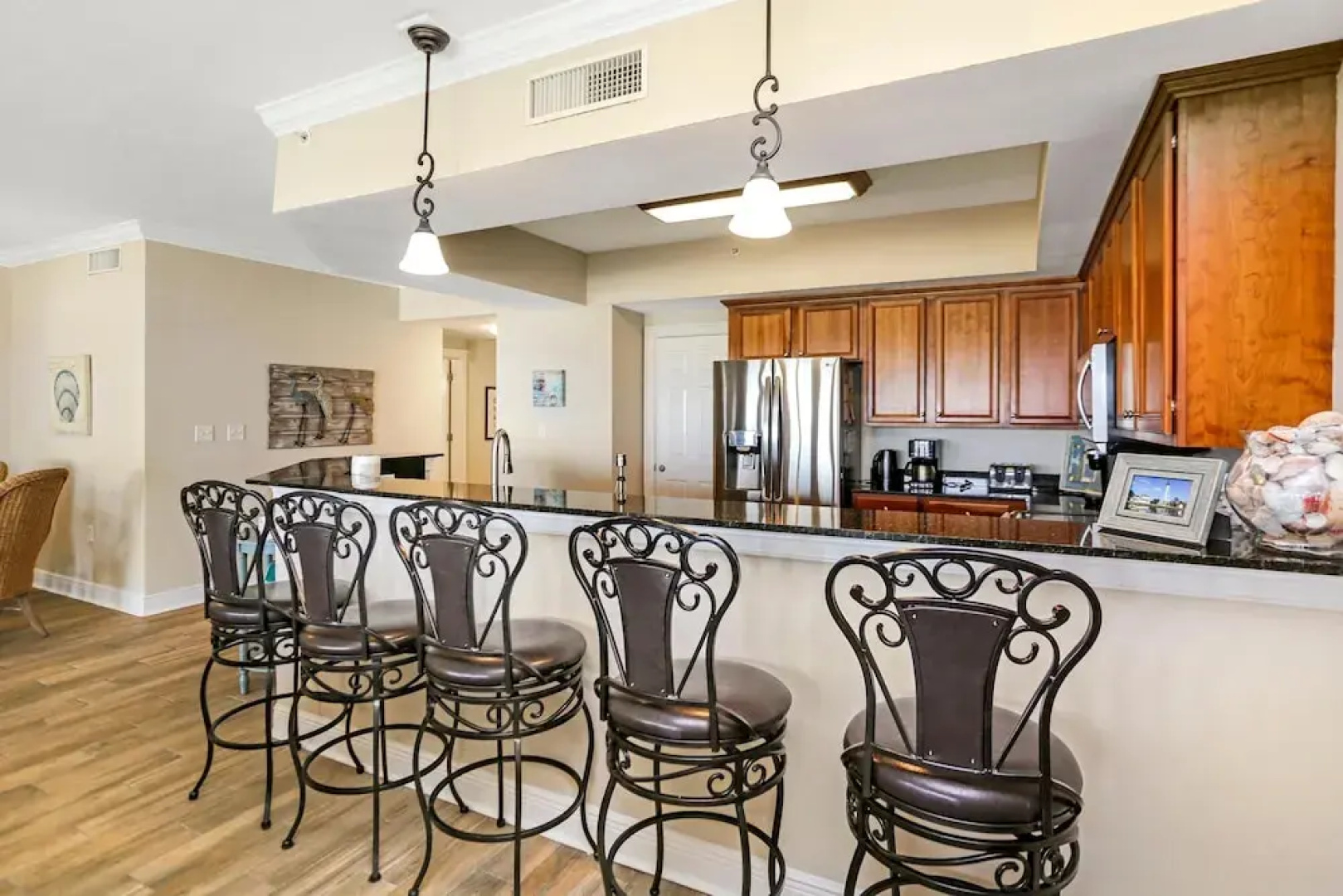 Paradise Shores 303